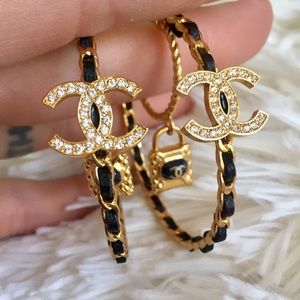 ❌SOLD❌Chanel gold lock, leather, crystal earrings